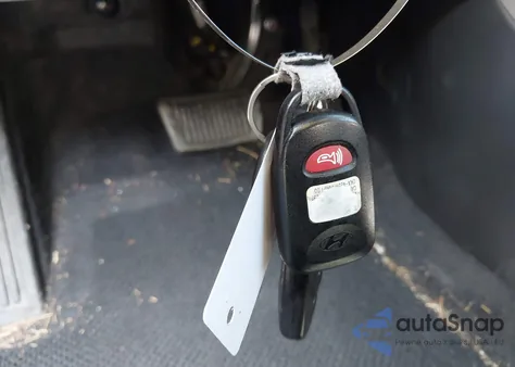 2017 Hyundai Elantra Se из США, поврежденный, VIN KMHD84LF7HU074159